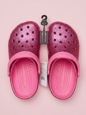 NWT Crocs Pink Glitter Clogs 6Y / 8.5W